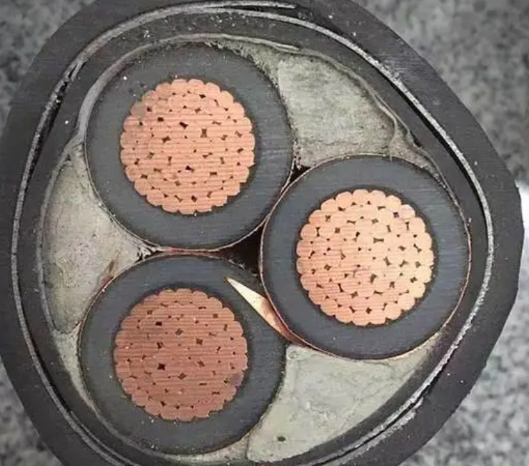 廣州電纜廠講解電線電纜的制作方法.jpg 廣州電纜廠講解電線電纜的制作方法.jpg